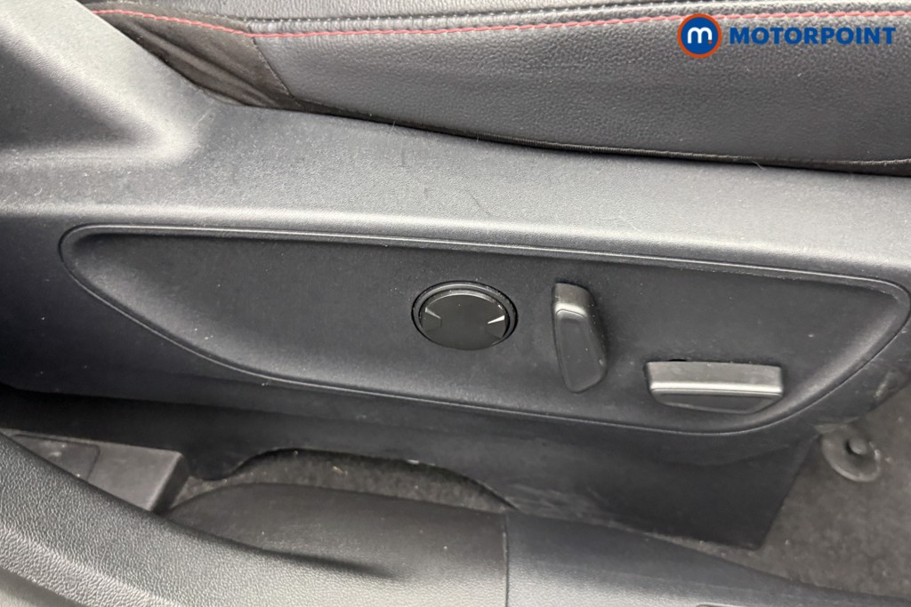 Ford Kuga St-Line X Edition Automatic Petrol Plug-In Hybrid SUV - Stock Number (1595822) - 18th supplementary image