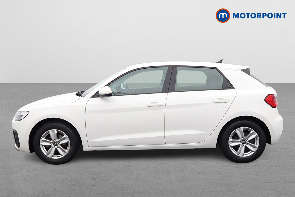 Audi A1 Technik Manual Petrol Hatchback - Stock Number (1596193) - Passenger side