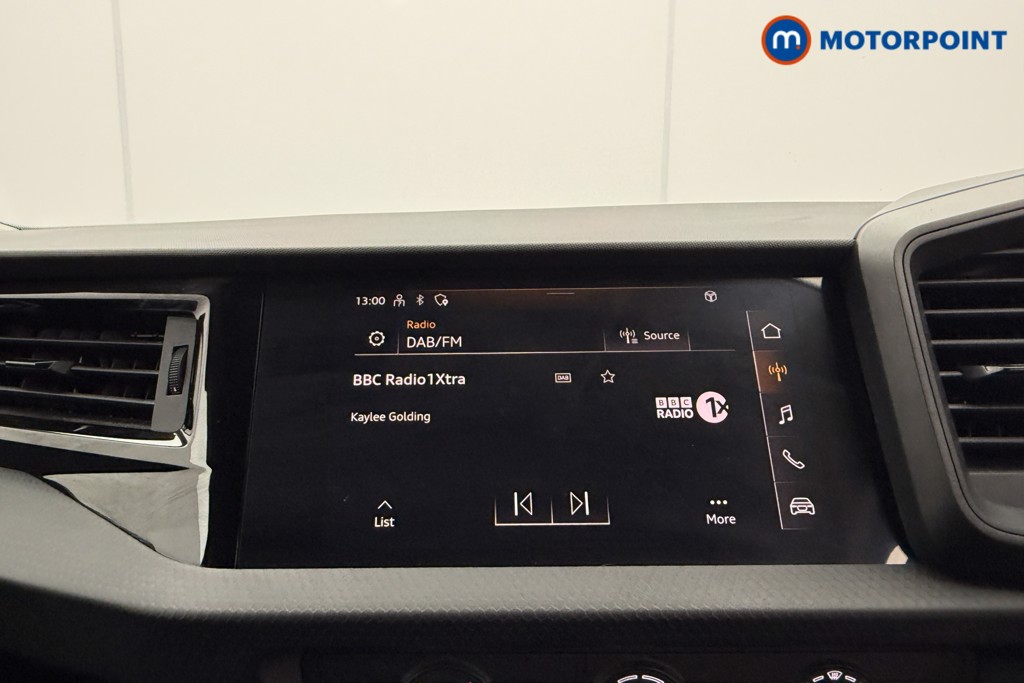 Audi A1 Technik Manual Petrol Hatchback - Stock Number (1596195) - 5th supplementary image