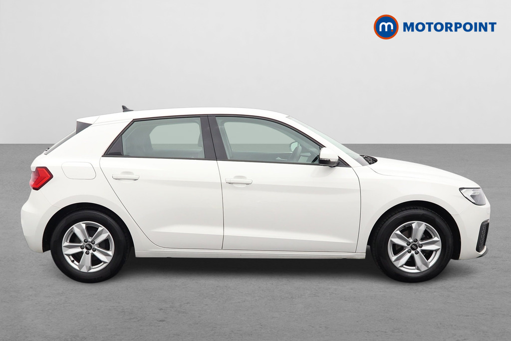 Audi A1 Technik Manual Petrol Hatchback - Stock Number (1596195) - Drivers side