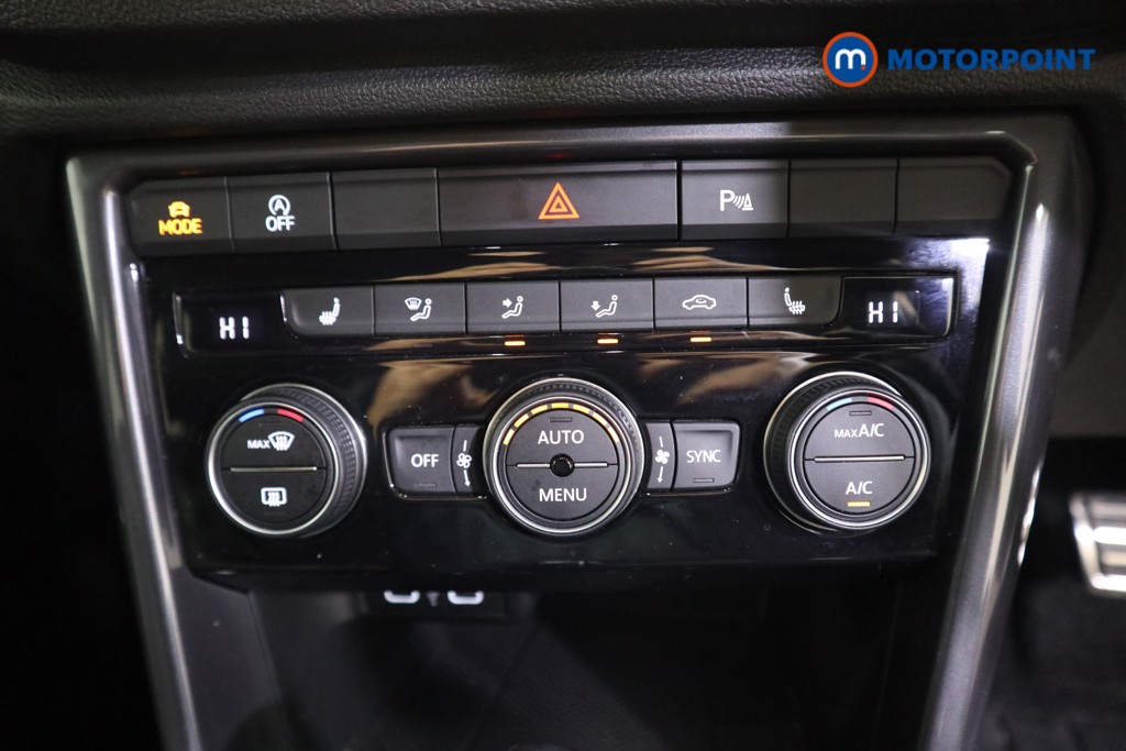 Volkswagen T-Roc R-Line Automatic Petrol SUV - Stock Number (1596277) - 8th supplementary image