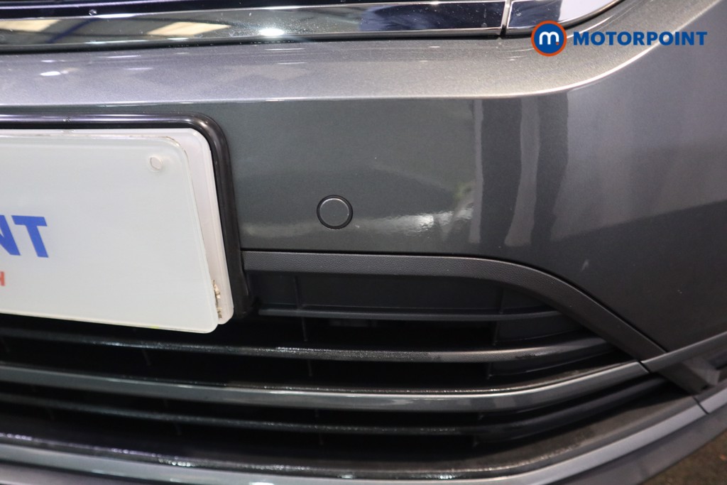 Volkswagen T-Roc R-Line Automatic Petrol SUV - Stock Number (1596277) - 33rd supplementary image