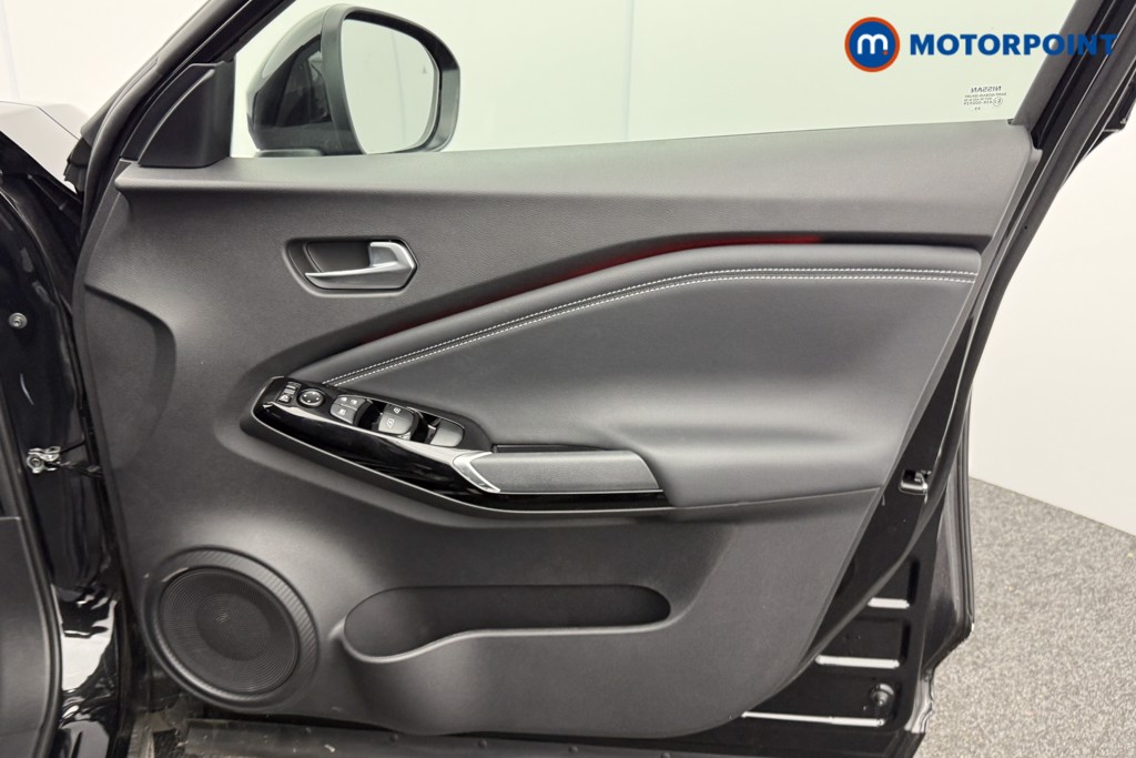 Nissan Juke Tekna Automatic Petrol SUV - Stock Number (1596483) - 17th supplementary image