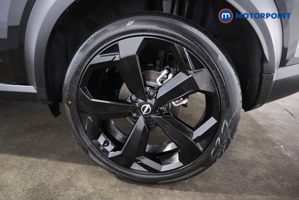 Nissan Juke Tekna Automatic Petrol SUV - Stock Number (1596487) - 17th supplementary image