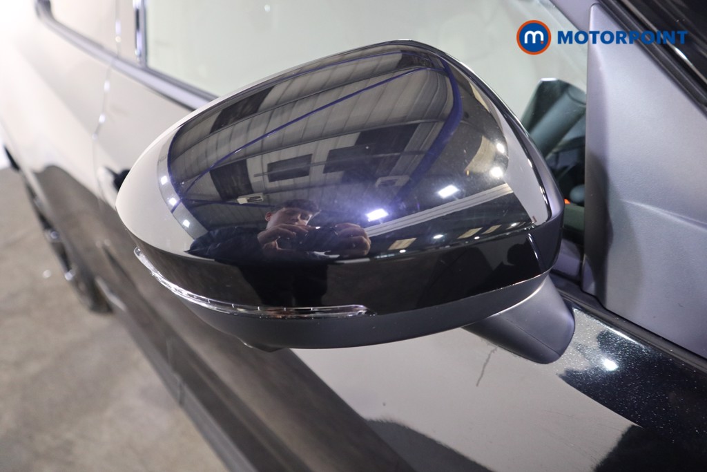 Nissan Juke Tekna Automatic Petrol SUV - Stock Number (1596487) - 22nd supplementary image