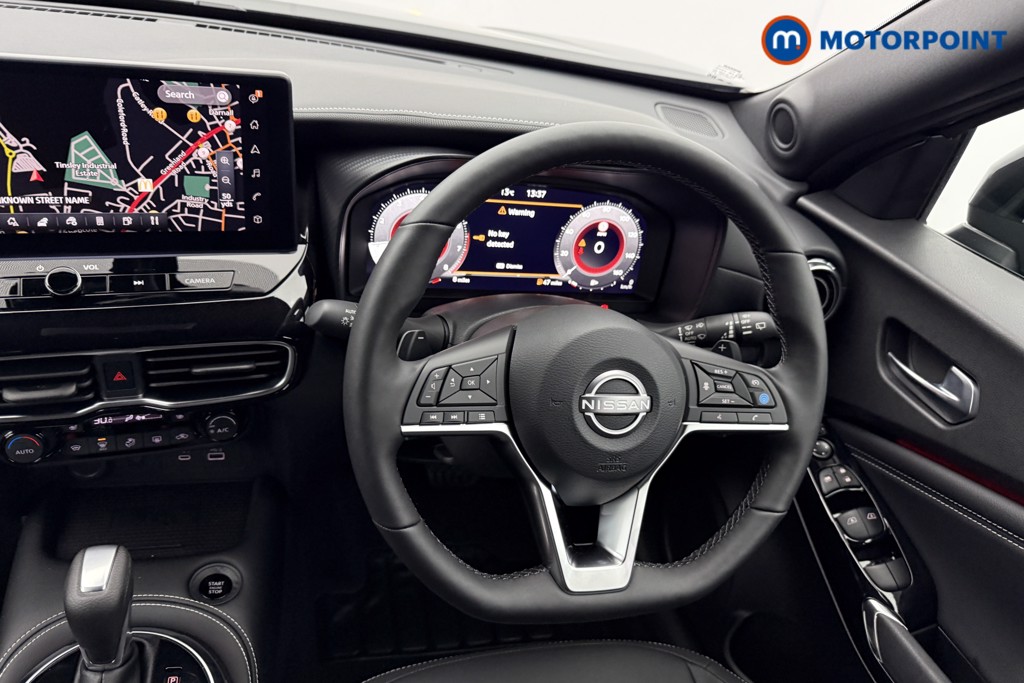 Nissan Juke Tekna Automatic Petrol SUV - Stock Number (1596661) - 3rd supplementary image