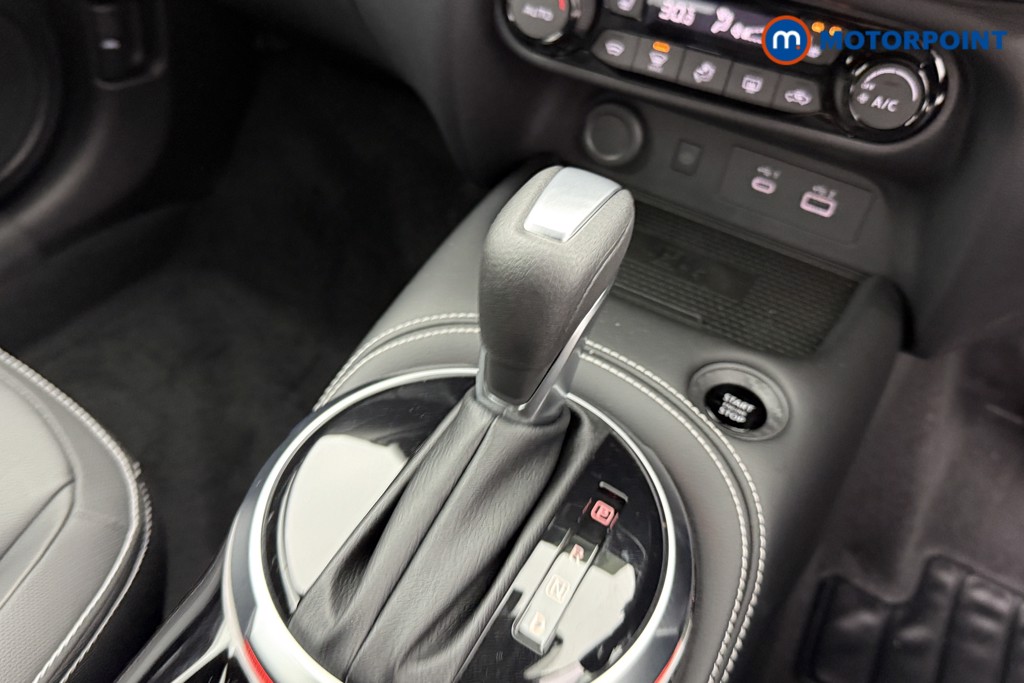 Nissan Juke Tekna Automatic Petrol SUV - Stock Number (1596661) - 12th supplementary image