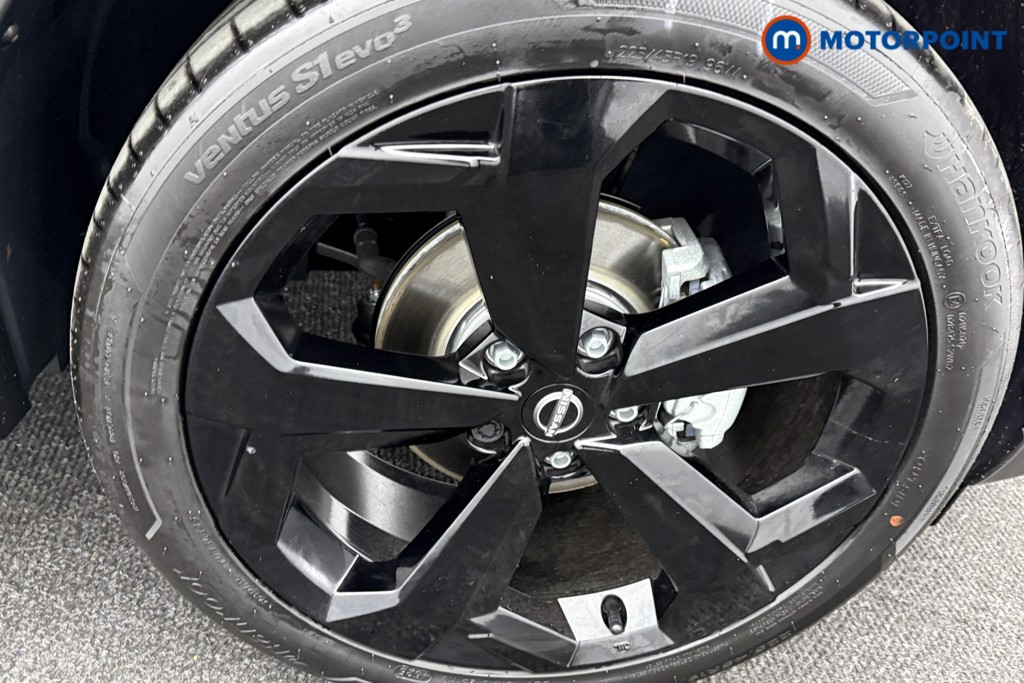 Nissan Juke Tekna Automatic Petrol SUV - Stock Number (1596661) - 32nd supplementary image