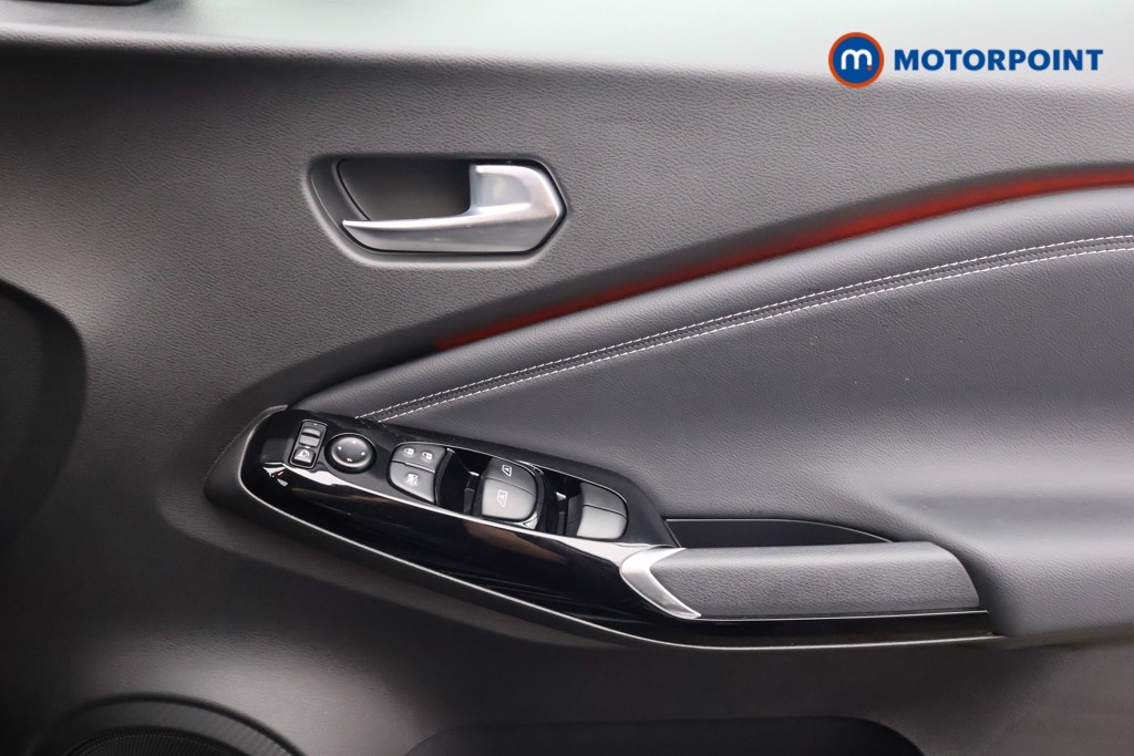 Nissan Juke Tekna Automatic Petrol SUV - Stock Number (1596671) - 10th supplementary image