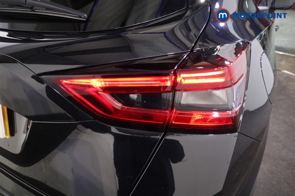 Nissan Juke Tekna Automatic Petrol SUV - Stock Number (1596679) - 21st supplementary image