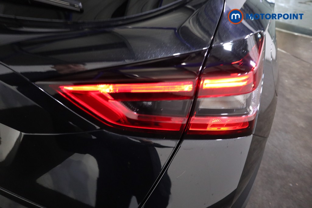 Nissan Juke Tekna Automatic Petrol SUV - Stock Number (1596687) - 20th supplementary image