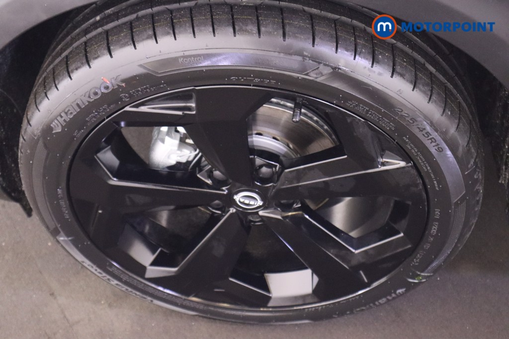 Nissan Juke Tekna Automatic Petrol SUV - Stock Number (1596733) - 10th supplementary image