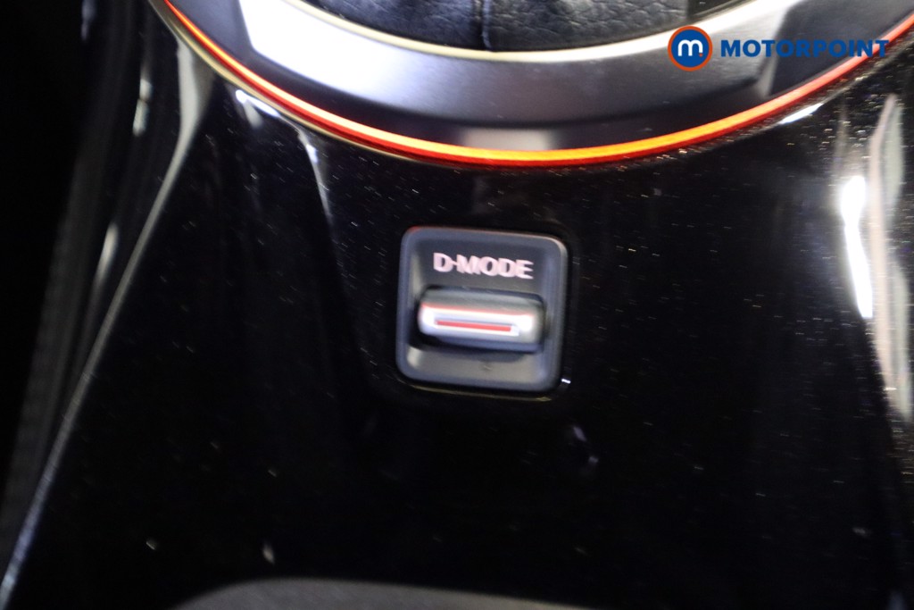 Nissan Juke Tekna Automatic Petrol SUV - Stock Number (1596733) - 22nd supplementary image