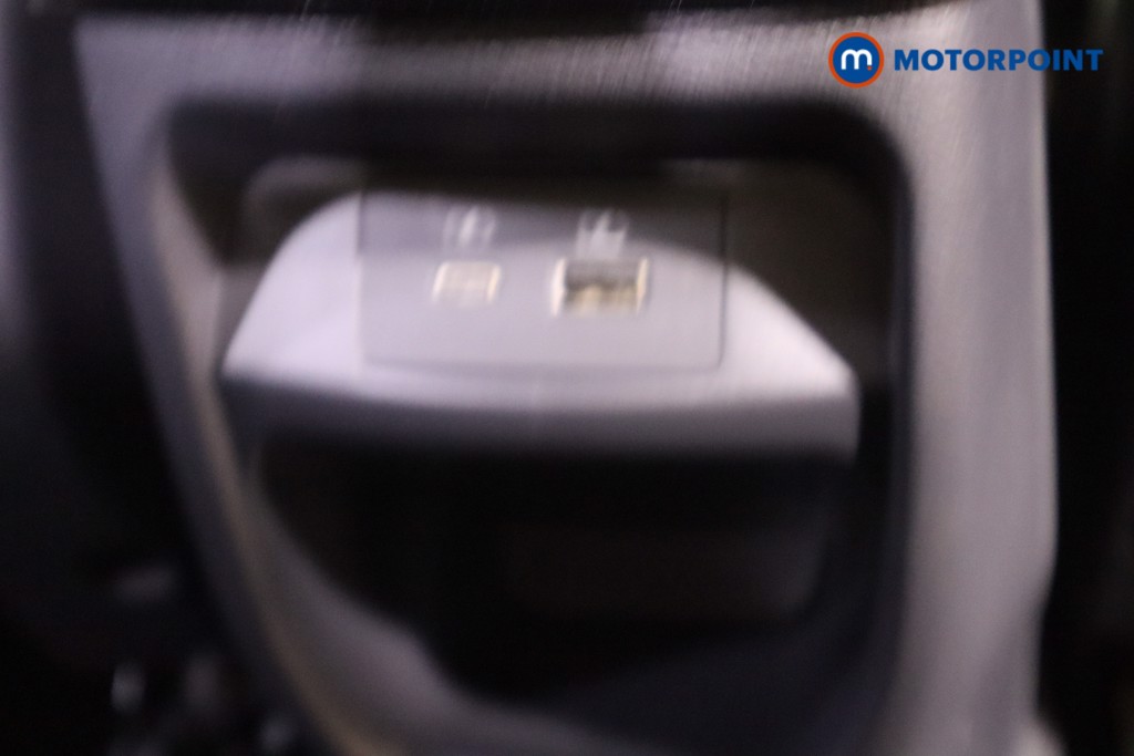 Nissan Juke Tekna Automatic Petrol SUV - Stock Number (1596733) - 28th supplementary image