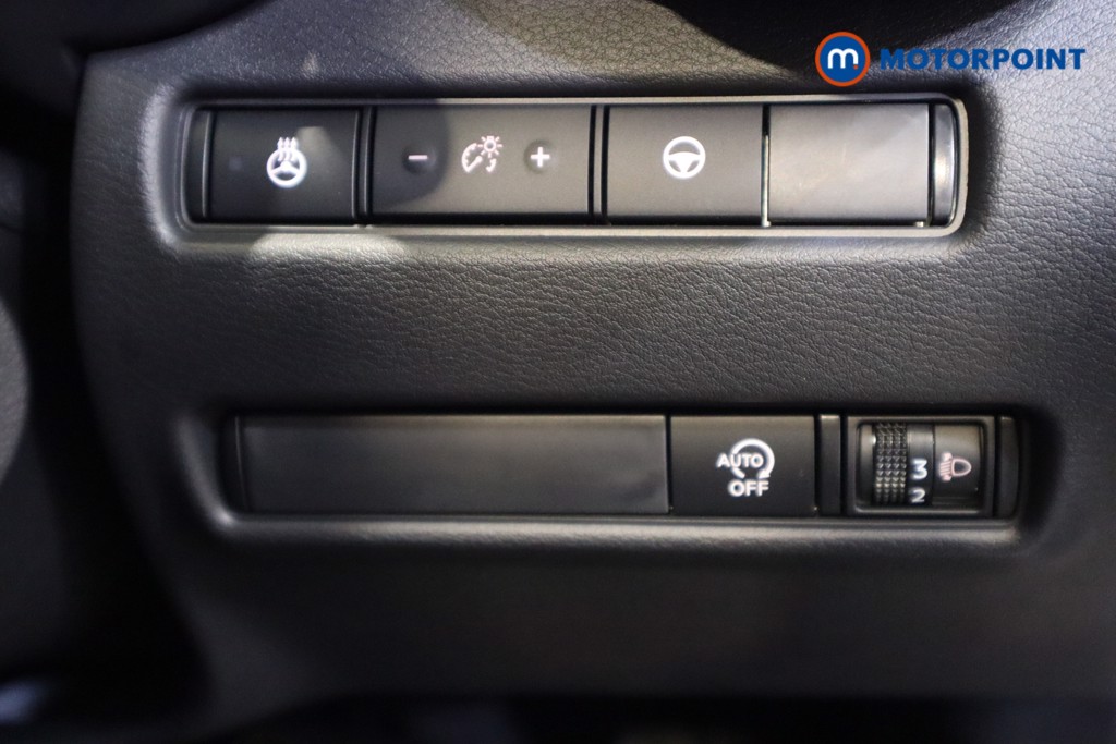 Nissan Juke Tekna Automatic Petrol SUV - Stock Number (1596734) - 15th supplementary image