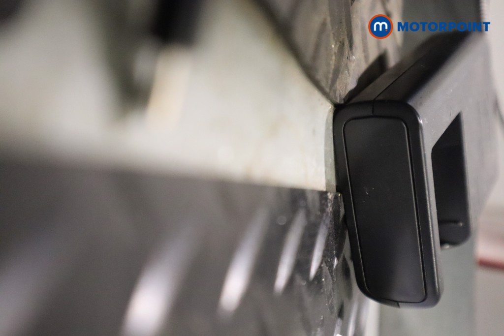 Nissan Juke Tekna Automatic Petrol SUV - Stock Number (1596734) - 35th supplementary image