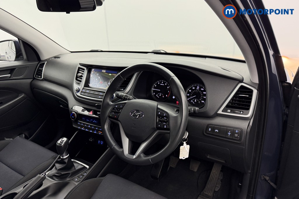 Hyundai Tucson Se Nav Manual Petrol SUV - Stock Number (1596741) - 4th supplementary image