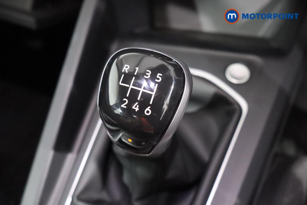 Volkswagen Golf Life Manual Petrol Hatchback - Stock Number (1596936) - 5th supplementary image