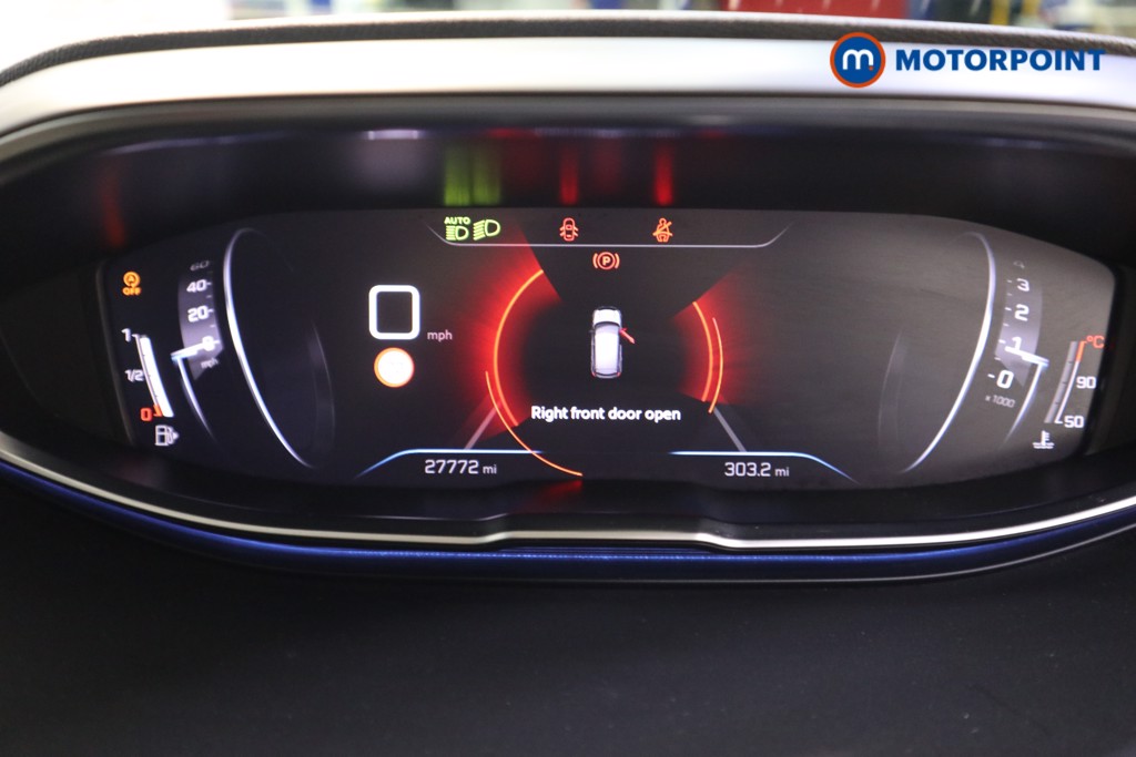 Peugeot 3008 Allure Premium-Plus Manual Petrol SUV - Stock Number (1596992) - 4th supplementary image