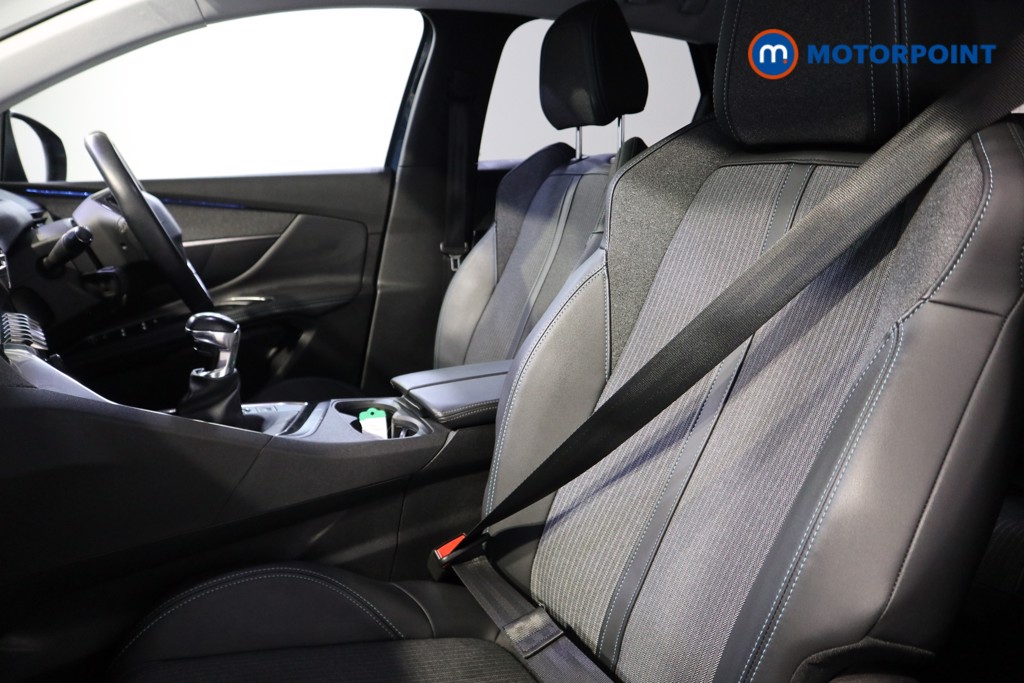 Peugeot 3008 Allure Premium-Plus Manual Petrol SUV - Stock Number (1596992) - 10th supplementary image