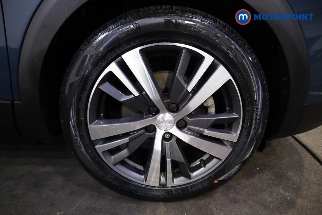 Peugeot 3008 Allure Premium-Plus Manual Petrol SUV - Stock Number (1596992) - 15th supplementary image