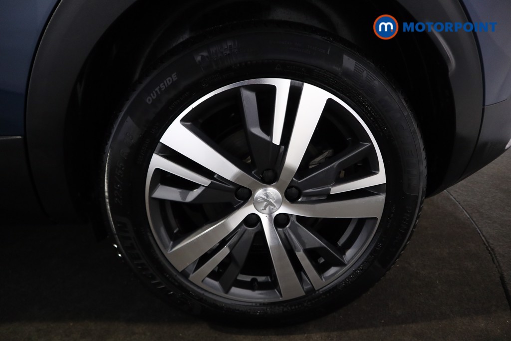 Peugeot 3008 Allure Premium-Plus Manual Petrol SUV - Stock Number (1596992) - 17th supplementary image