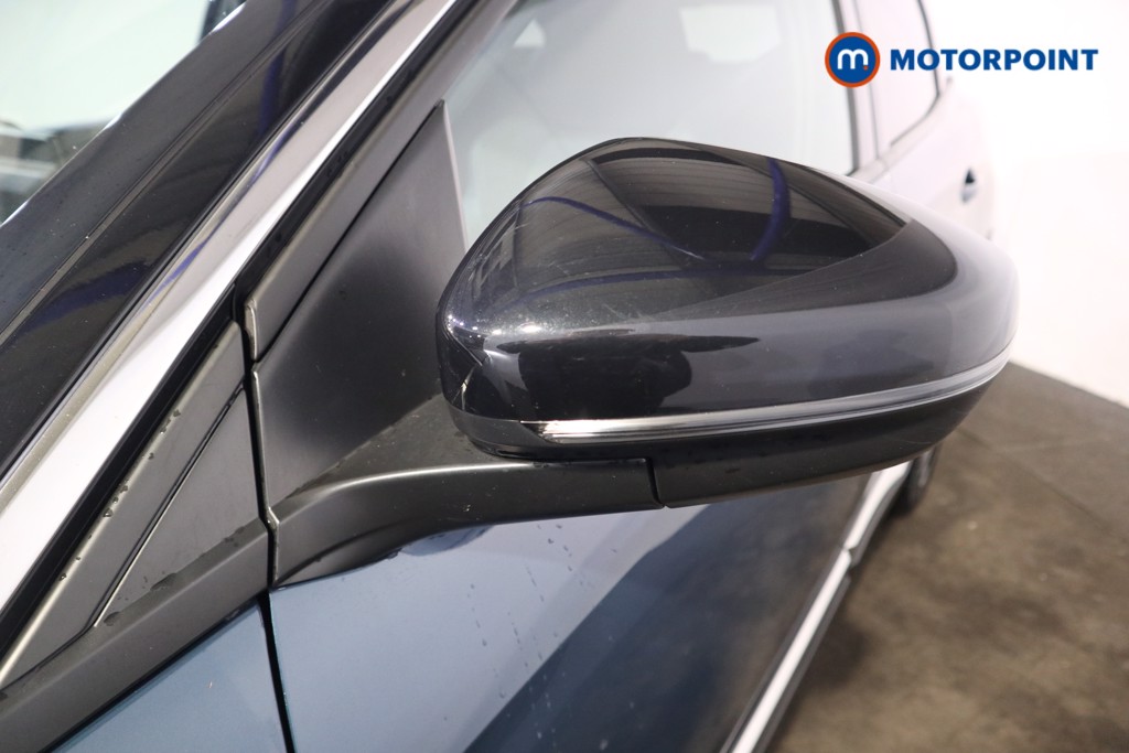 Peugeot 3008 Allure Premium-Plus Manual Petrol SUV - Stock Number (1596992) - 22nd supplementary image