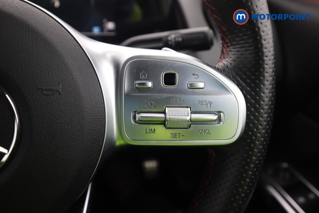 Mercedes-Benz GLB Amg Line Automatic Petrol SUV - Stock Number (1597280) - 4th supplementary image