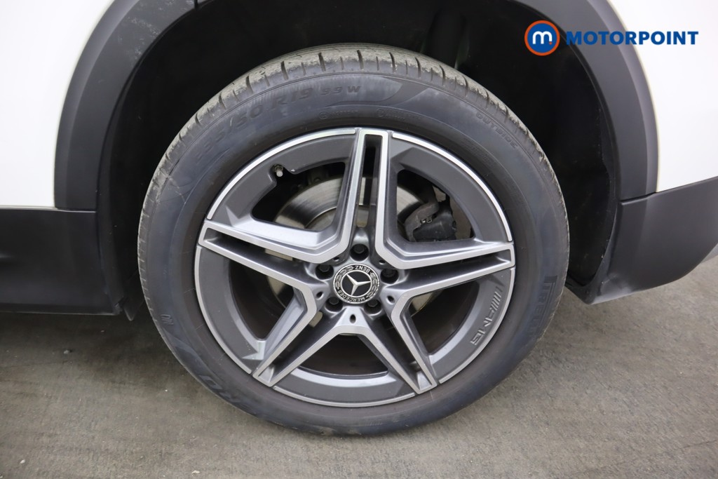 Mercedes-Benz GLB Amg Line Automatic Petrol SUV - Stock Number (1597280) - 37th supplementary image