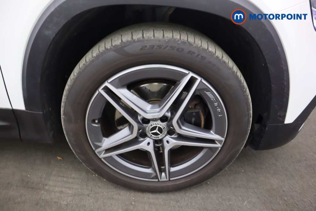 Mercedes-Benz GLB Amg Line Automatic Petrol SUV - Stock Number (1597280) - 39th supplementary image