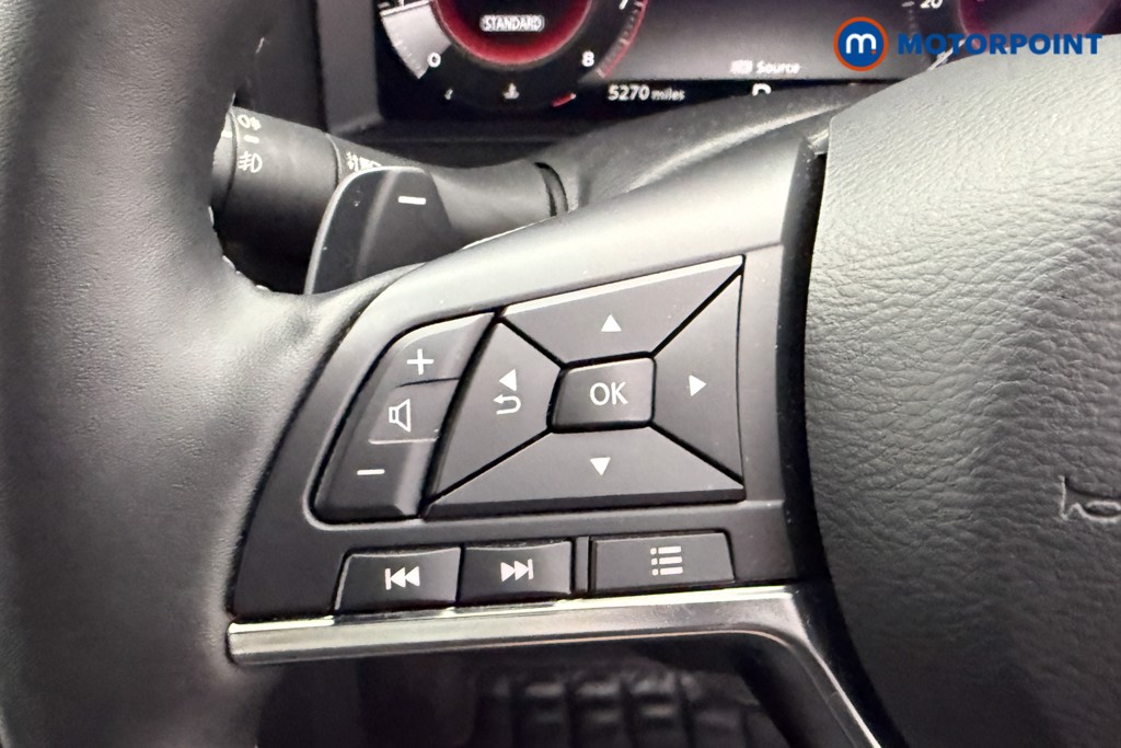 Nissan Juke Tekna Automatic Petrol SUV - Stock Number (1597382) - 13th supplementary image