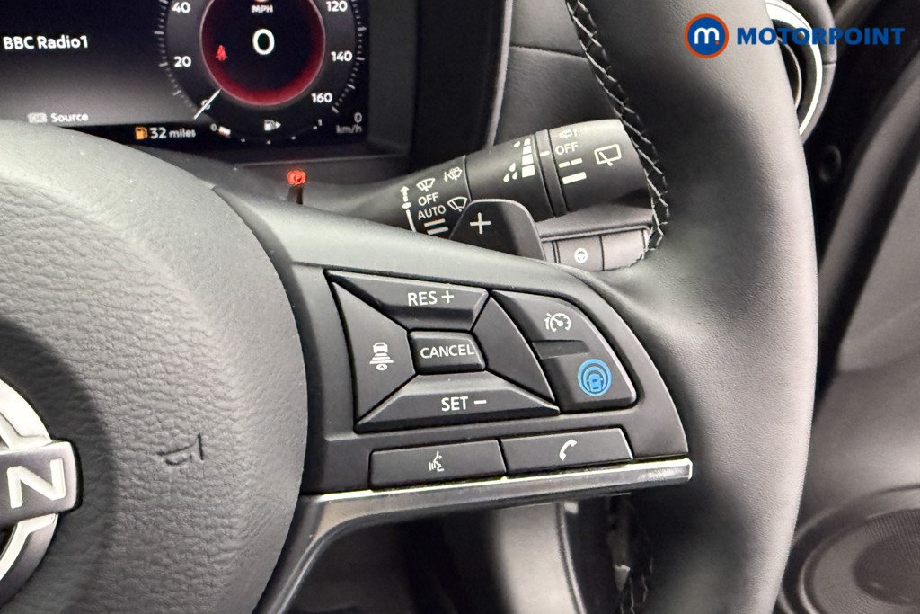 Nissan Juke Tekna Automatic Petrol SUV - Stock Number (1597382) - 14th supplementary image