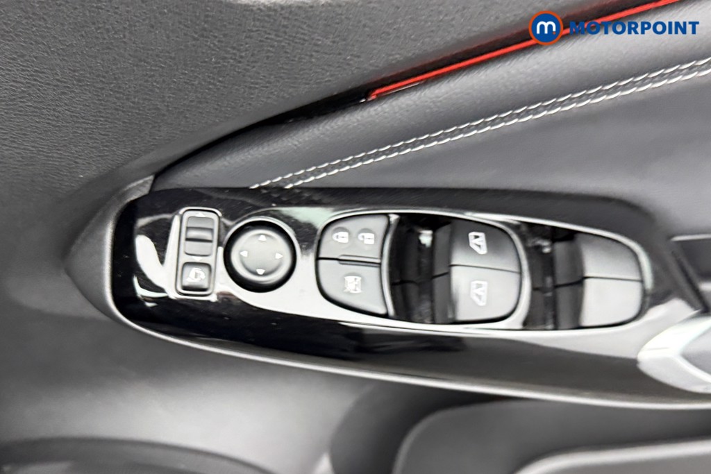 Nissan Juke Tekna Automatic Petrol SUV - Stock Number (1597382) - 16th supplementary image