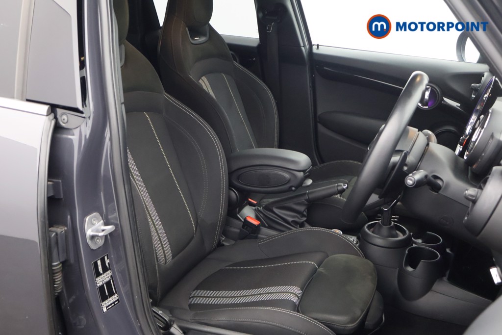 Mini Hatchback Cooper S Sport Automatic Petrol Hatchback - Stock Number (1597395) - 14th supplementary image