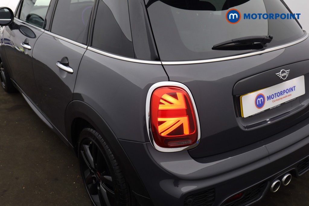 Mini Hatchback Cooper S Sport Automatic Petrol Hatchback - Stock Number (1597395) - 20th supplementary image