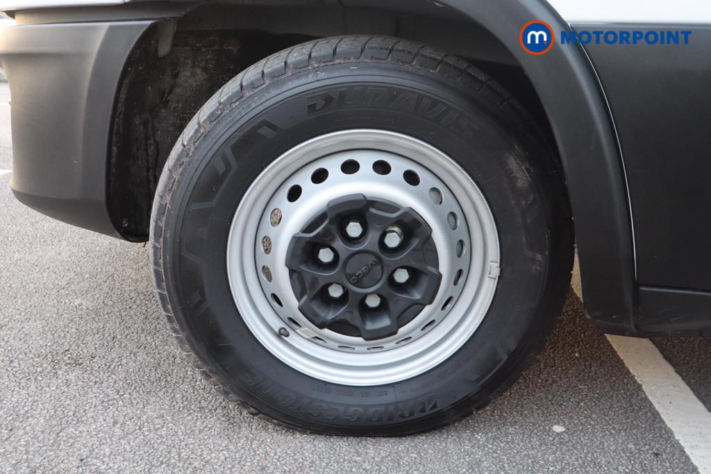 Iveco Daily Business Manual Diesel High Volume-High Roof Van - Stock Number (1597400) - 14th supplementary image