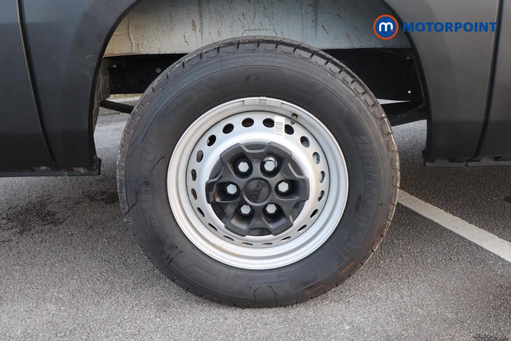 Iveco Daily Business Manual Diesel High Volume-High Roof Van - Stock Number (1597400) - 16th supplementary image