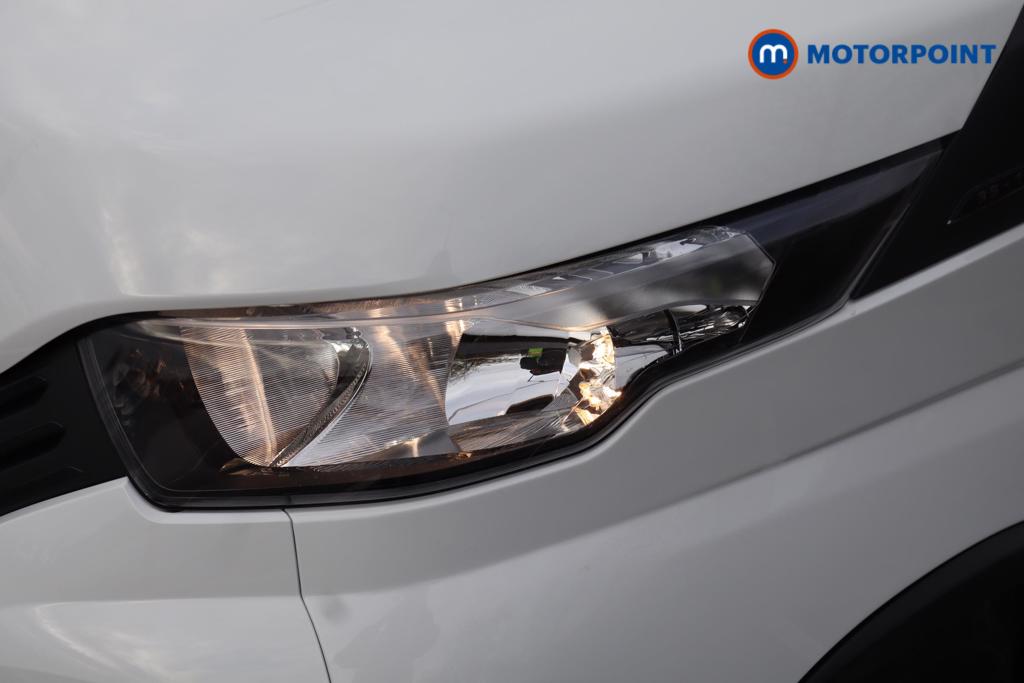 Iveco Daily Business Manual Diesel High Volume-High Roof Van - Stock Number (1597402) - 3rd supplementary image