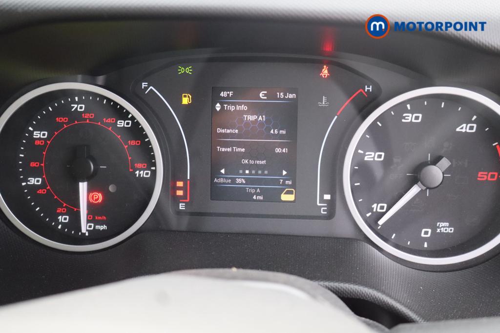 Iveco Daily Business Manual Diesel High Volume-High Roof Van - Stock Number (1597402) - Drivers side