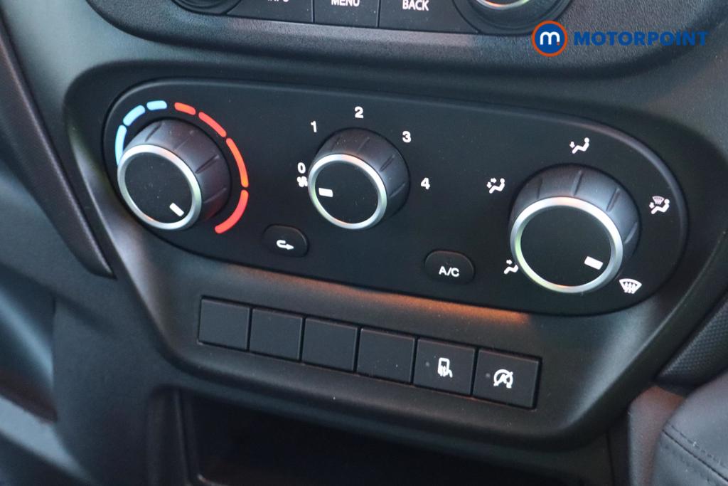 Iveco Daily Business Manual Diesel High Volume-High Roof Van - Stock Number (1597410) - Drivers side