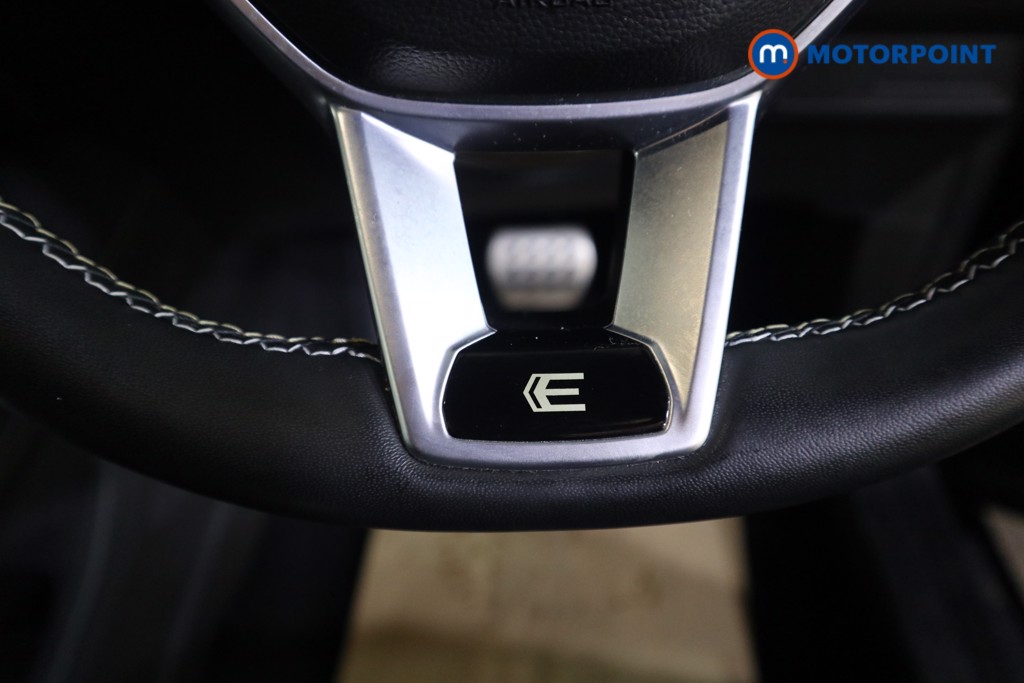 Renault Captur Engineered Automatic Petrol-Electric Hybrid SUV - Stock Number (1597573) - 7th supplementary image