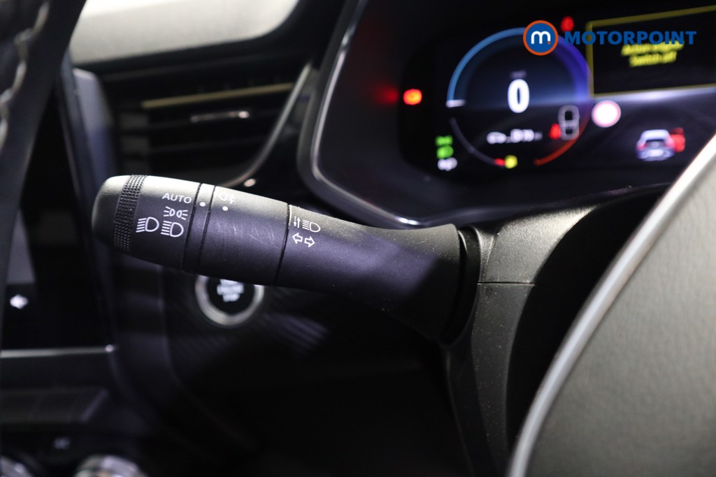 Renault Captur Engineered Automatic Petrol-Electric Hybrid SUV - Stock Number (1597573) - 8th supplementary image