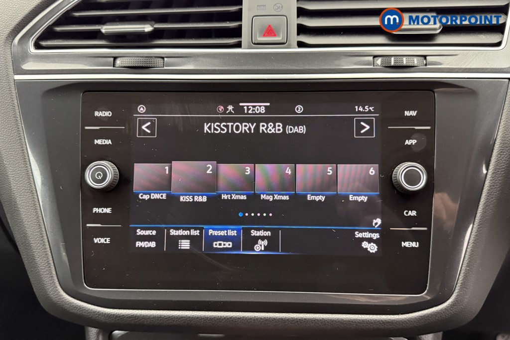 Volkswagen Tiguan Allspace Life Automatic Petrol SUV - Stock Number (1597606) - 6th supplementary image