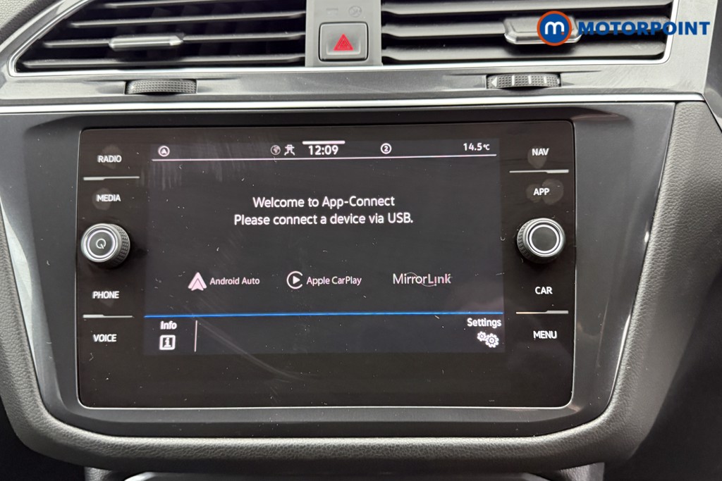 Volkswagen Tiguan Allspace Life Automatic Petrol SUV - Stock Number (1597606) - 10th supplementary image