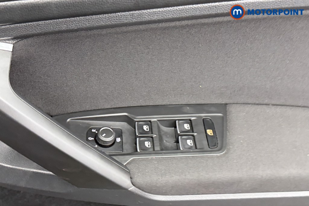 Volkswagen Tiguan Allspace Life Automatic Petrol SUV - Stock Number (1597606) - 17th supplementary image