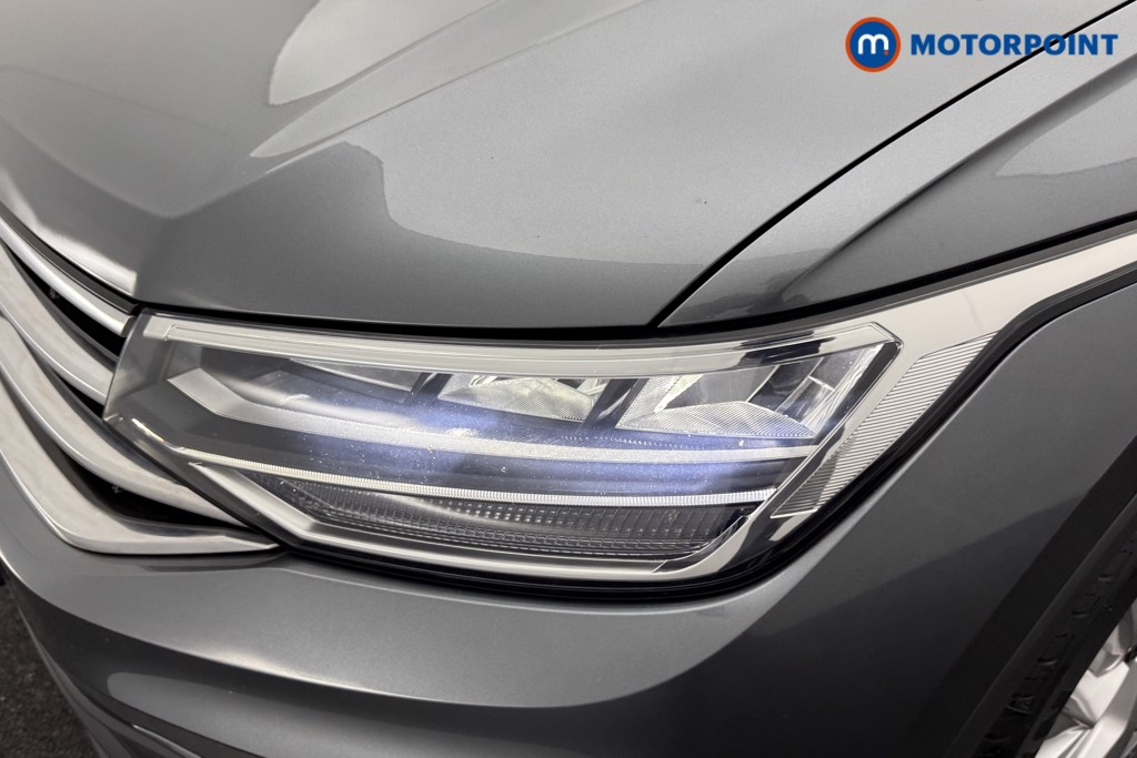 Volkswagen Tiguan Allspace Life Automatic Petrol SUV - Stock Number (1597606) - 30th supplementary image