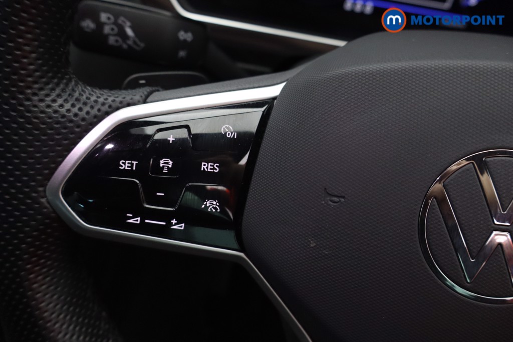 Volkswagen Tiguan R-Line Automatic Petrol SUV - Stock Number (1597834) - 3rd supplementary image