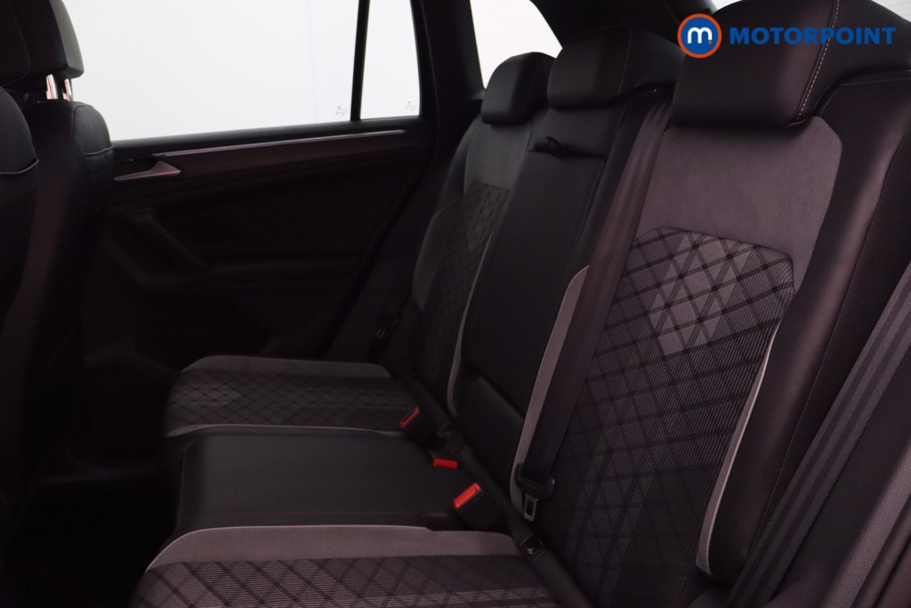 Volkswagen Tiguan R-Line Automatic Petrol SUV - Stock Number (1597834) - 16th supplementary image