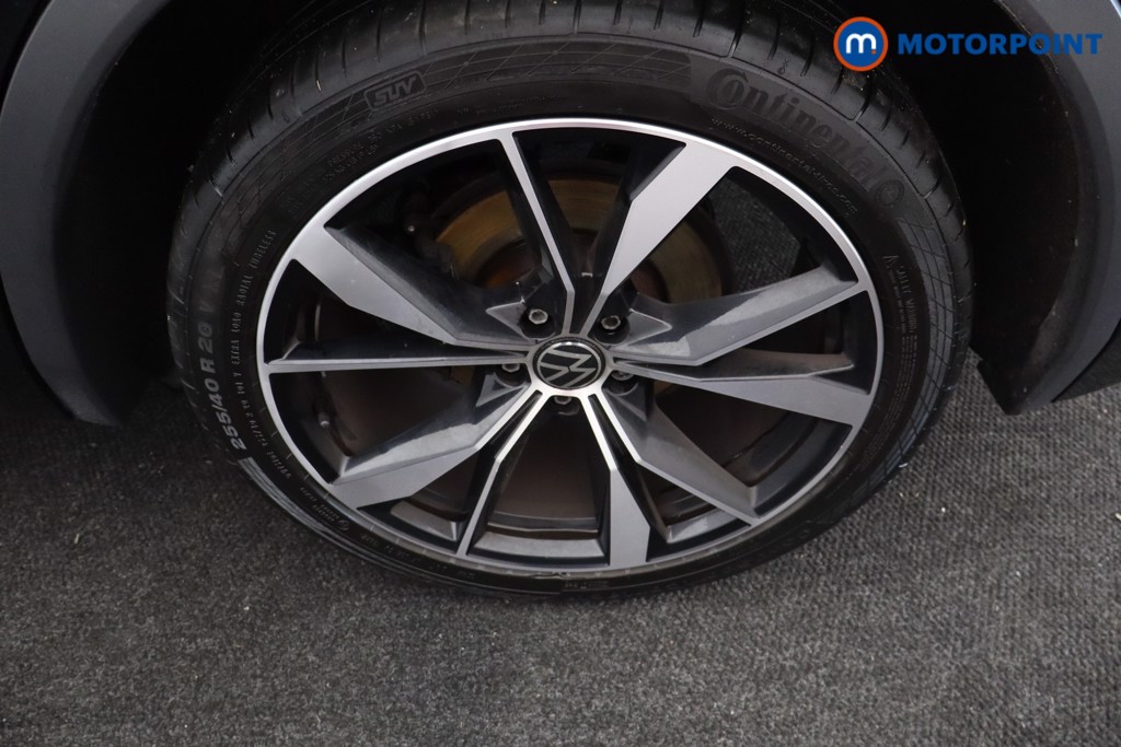 Volkswagen Tiguan R-Line Automatic Petrol SUV - Stock Number (1597834) - 21st supplementary image