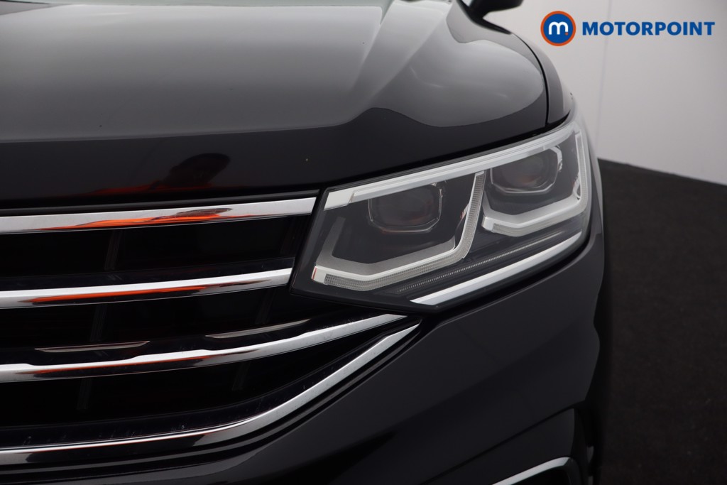 Volkswagen Tiguan R-Line Automatic Petrol SUV - Stock Number (1597834) - 28th supplementary image